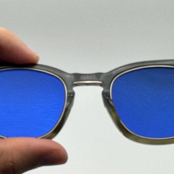 Mr. Leight Hanalei II S Sunglasses Never Been Worn - Picture 10 of 12